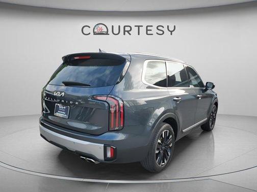 2023 Kia Telluride SX