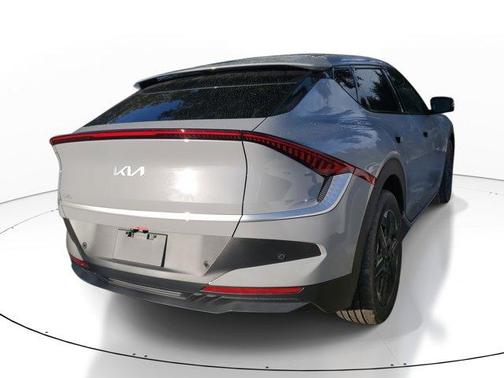 2025 Kia EV6 Light Long Range