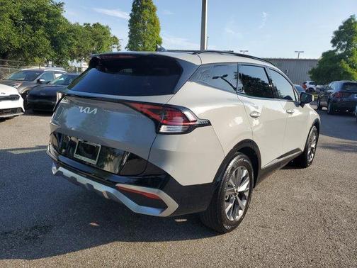 2024 Kia Sportage SX