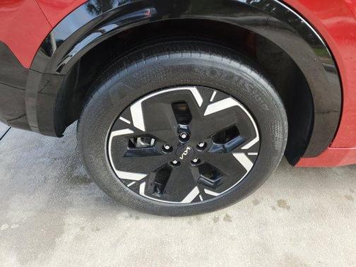2024 Kia Niro EV Wind