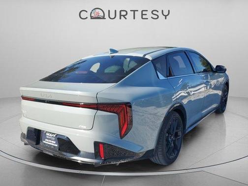 2025 Kia K4 GT-Line Turbo