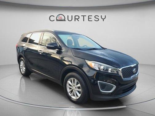 Ebony Black 2018 Kia Sorento LX
