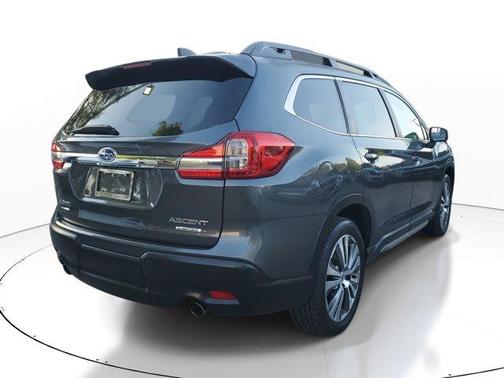 2022 Subaru Ascent Limited 8-Passenger