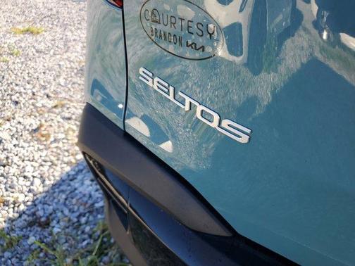 2026 Kia Seltos EX
