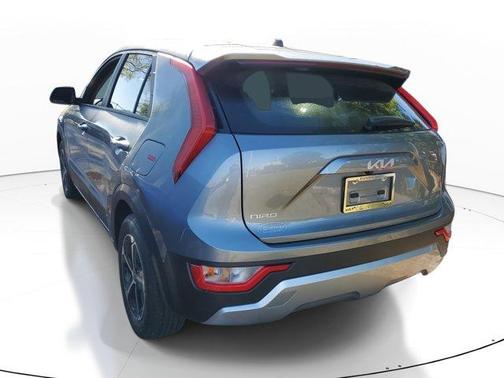 2025 Kia Niro LX