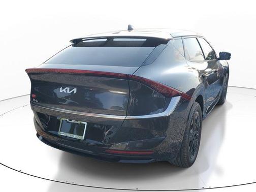 2025 Kia EV6 Wind