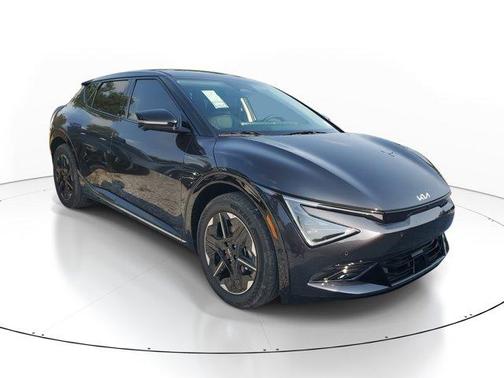 2025 Kia EV6 Wind