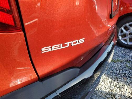 2025 Kia Seltos S