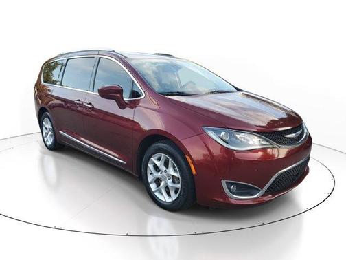 2020 Chrysler Pacifica Touring-L Plus