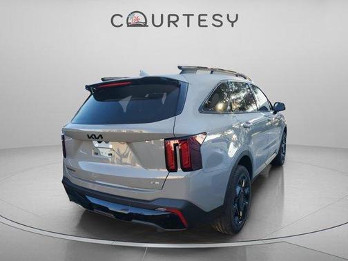 2026 Kia Sorento X-Line EX