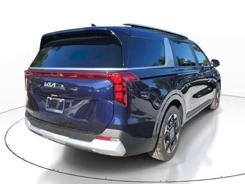 2025 Kia Carnival EX