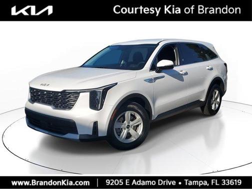 2025 Kia Sorento LX