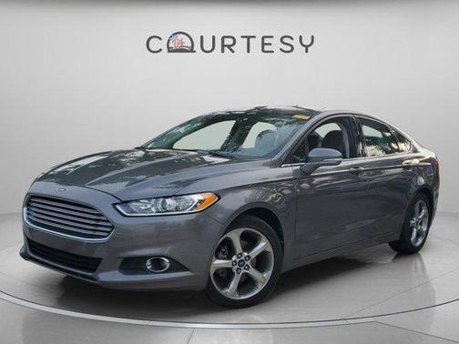 2013 Ford Fusion SE
