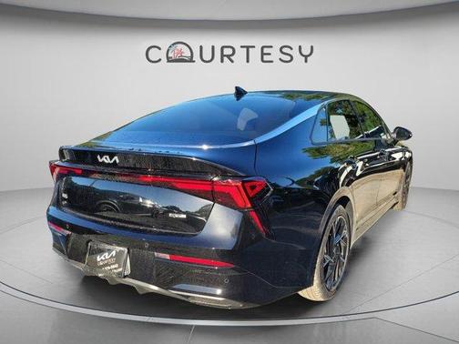 Aurora Black Pearl 2026 Kia K5 GT-Line