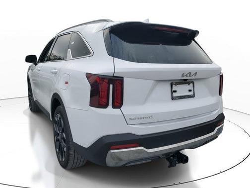 2025 Kia Sorento EX