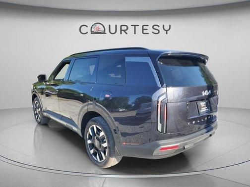 Metal 2027 Kia Telluride S