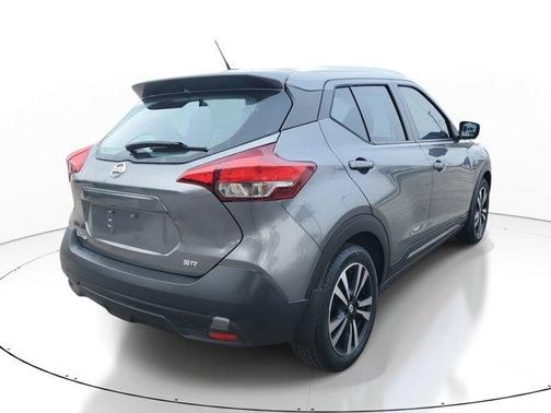 2019 Nissan Kicks SR