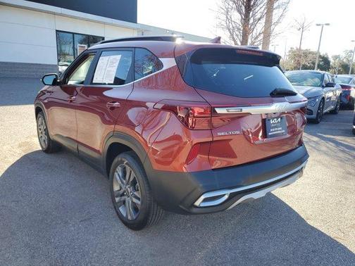 2023 Kia Seltos S