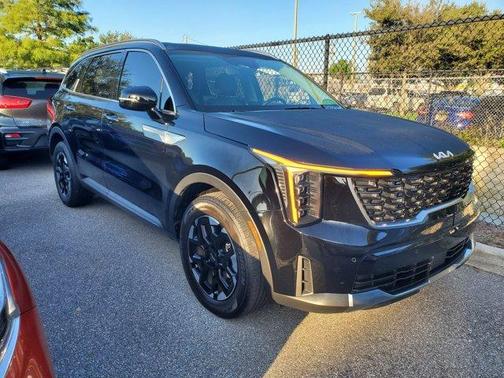 2025 Kia Sorento S