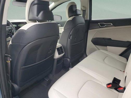 Heritage Blue 2026 Kia Sportage Hybrid EX