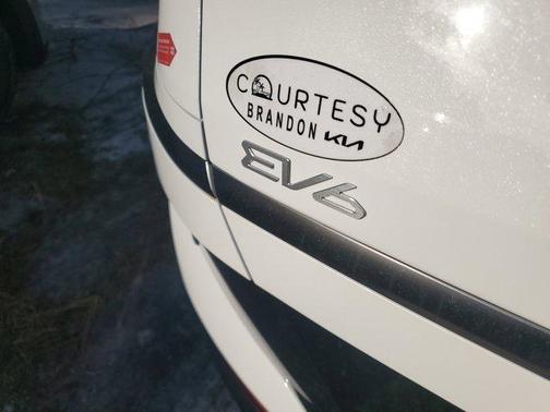 2025 Kia EV6 Wind