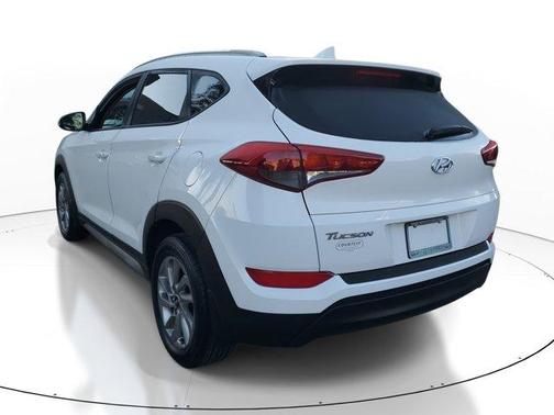 2017 Hyundai TUCSON SE Plus