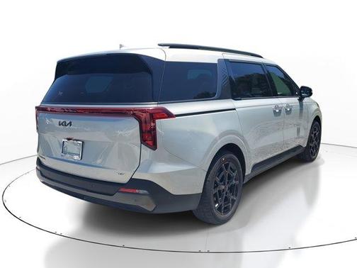 2025 Kia Carnival Hybrid SX