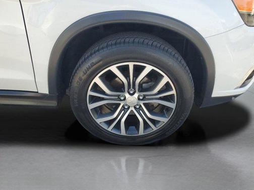 2019 Mitsubishi Outlander Sport SE