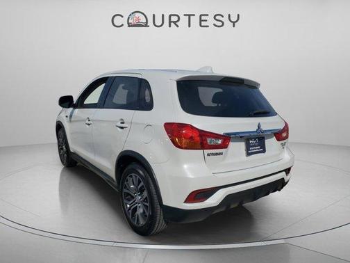 2019 Mitsubishi Outlander Sport SE