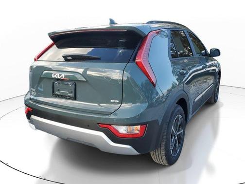 2025 Kia Niro EX