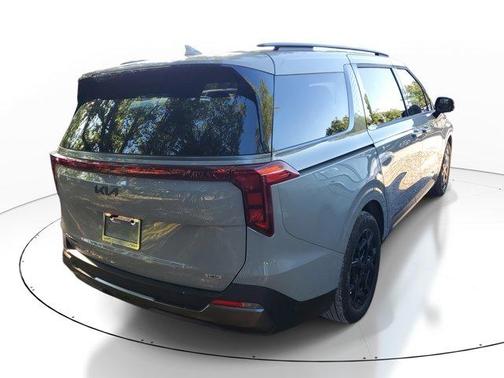 2025 Kia Carnival Hybrid SX