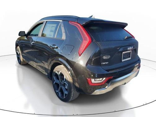 2025 Kia Niro SX Touring