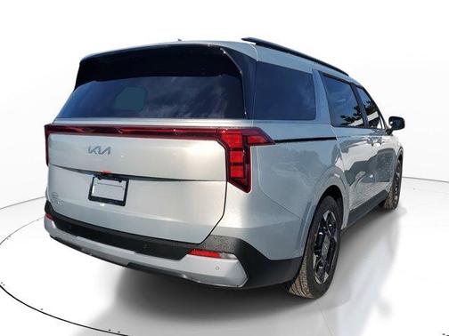 2025 Kia Carnival EX