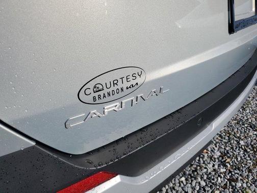 2025 Kia Carnival EX