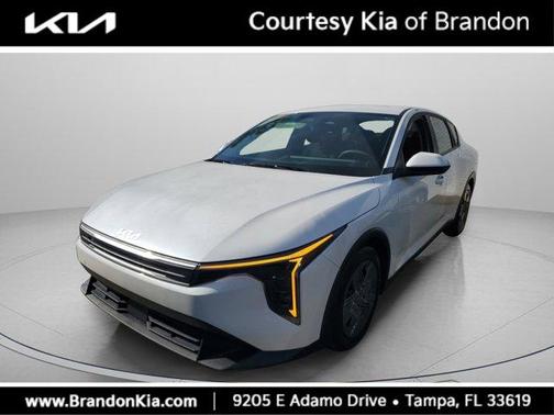 2025 Kia K4 LX