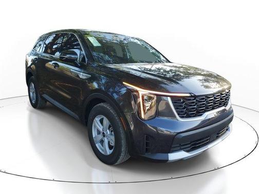 2025 Kia Sorento LX