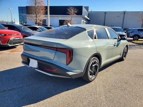 2025 Kia K4 EX
