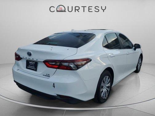 2023 Toyota Camry Hybrid LE