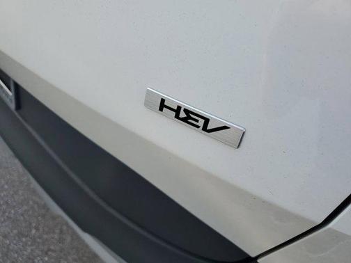 2025 Kia Sportage Hybrid EX