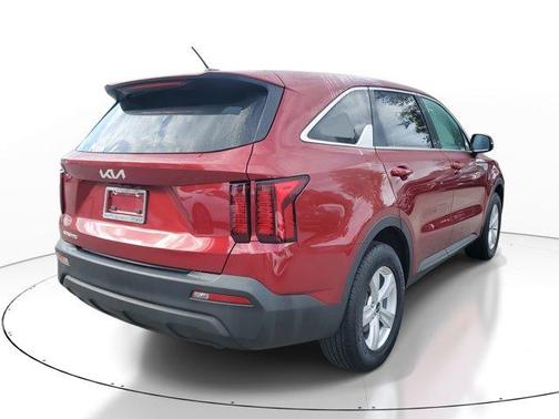 2023 Kia Sorento LX