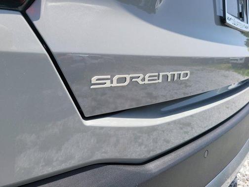 2025 Kia Sorento EX