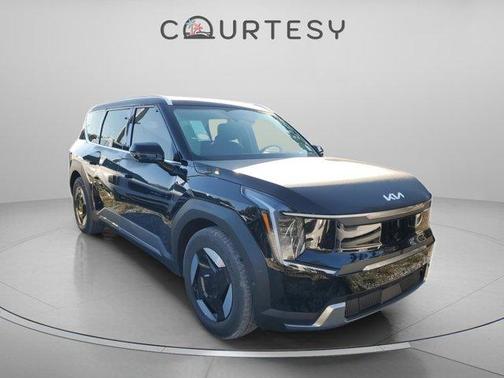 2026 Kia EV9 Wind