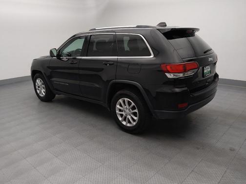 Diamond Black Crystal Pearlcoat 2021 Jeep Grand Cherokee Laredo