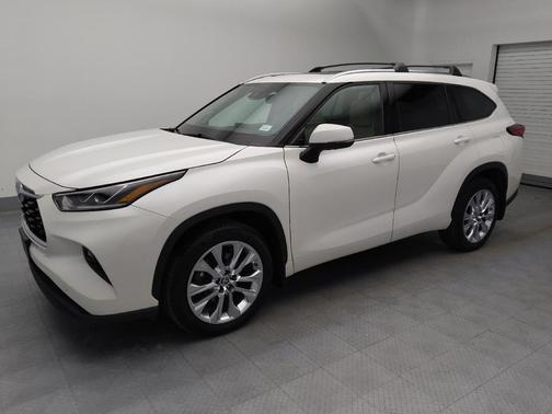 Blizzard Pearl 2020 Toyota Highlander Limited