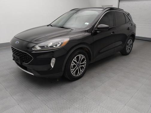 Agate Black Metallic 2020 Ford Escape SEL