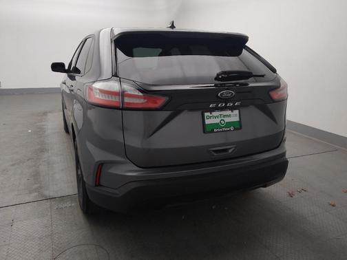 2021 Ford Edge SE