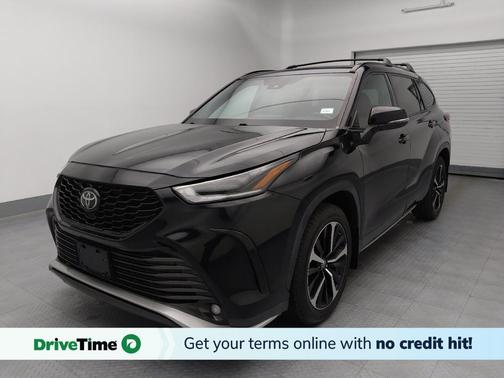 Midnight Black Metallic 2021 Toyota Highlander XSE
