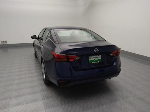 2022 Nissan Altima S FWD
