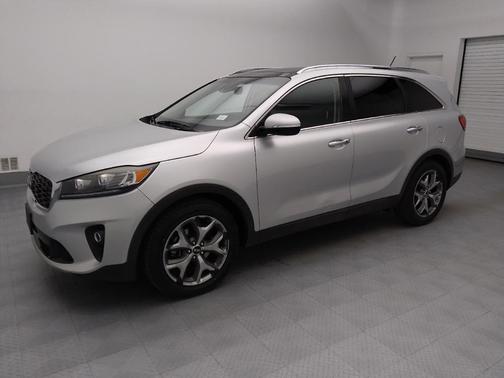 Sparkling Silver 2019 Kia Sorento EX