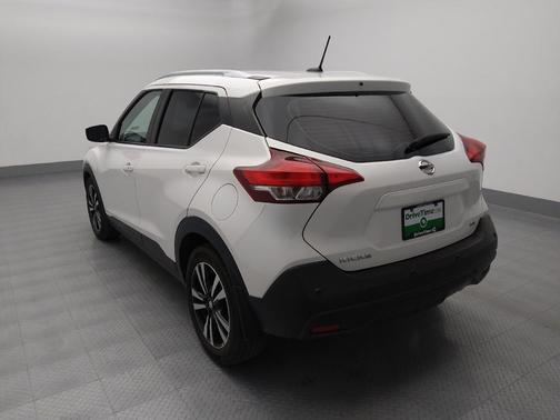 2020 Nissan Kicks SV